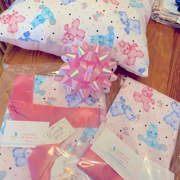 Soft Baby blanket burp cloth - Picture 1 of 1